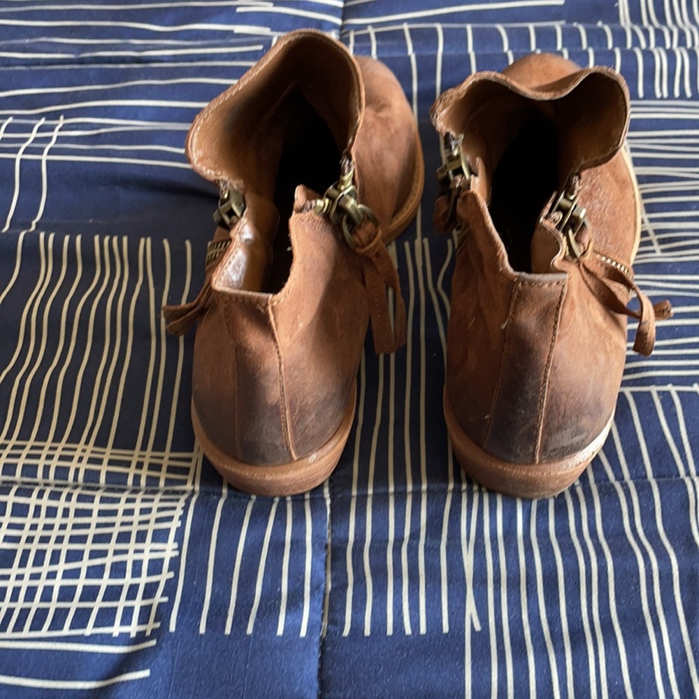 Gianni Bindi Booties - image 3